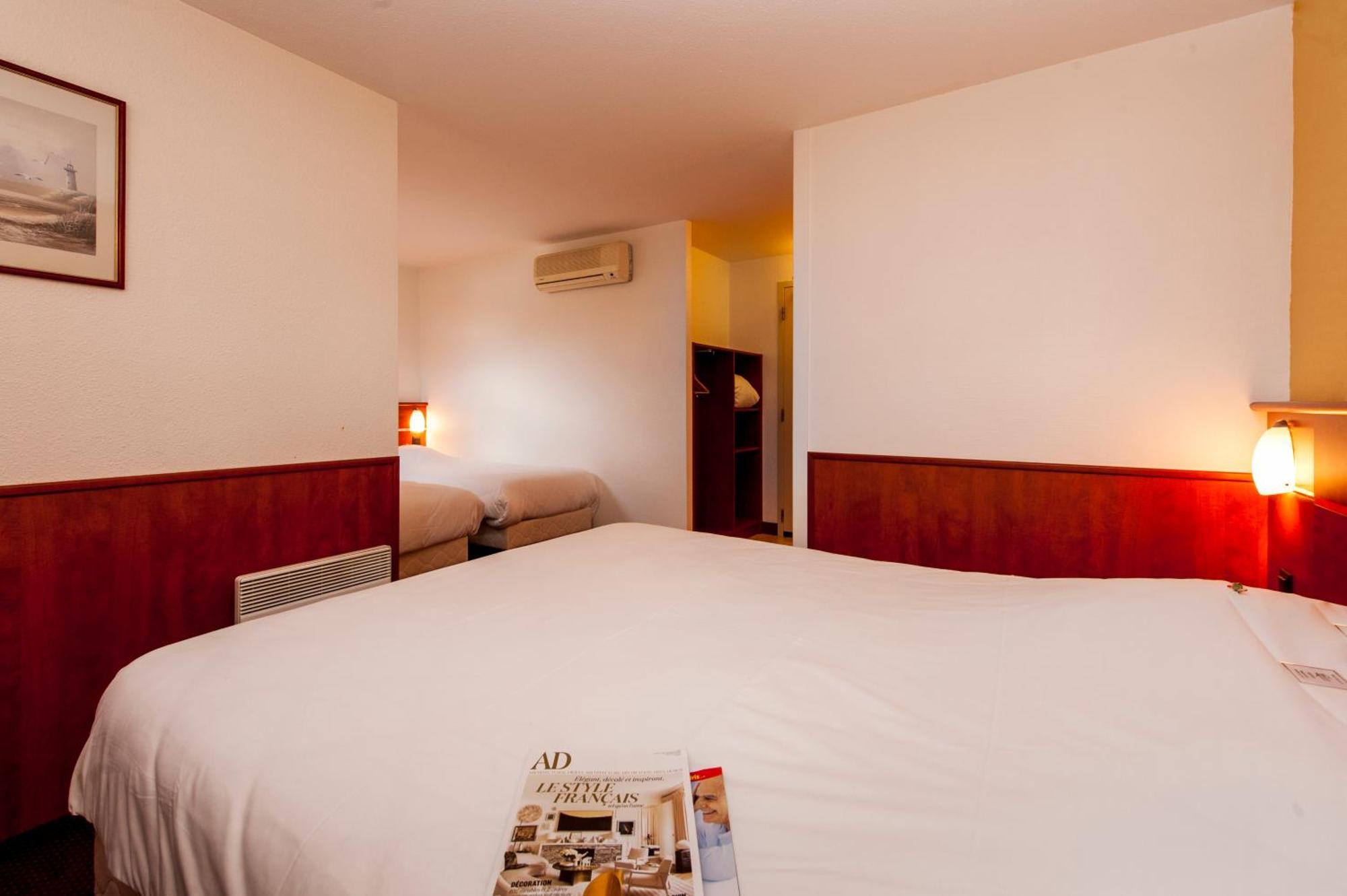 Brit Hotel Agen - L'Aquitaine Le Passage  Dış mekan fotoğraf