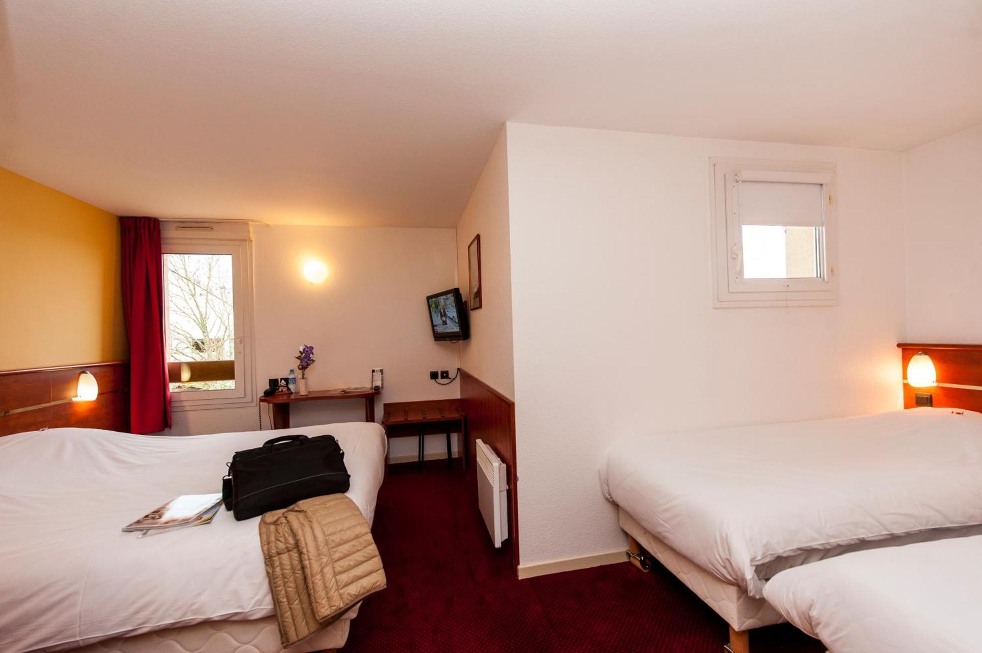 Brit Hotel Agen - L'Aquitaine Le Passage  Dış mekan fotoğraf
