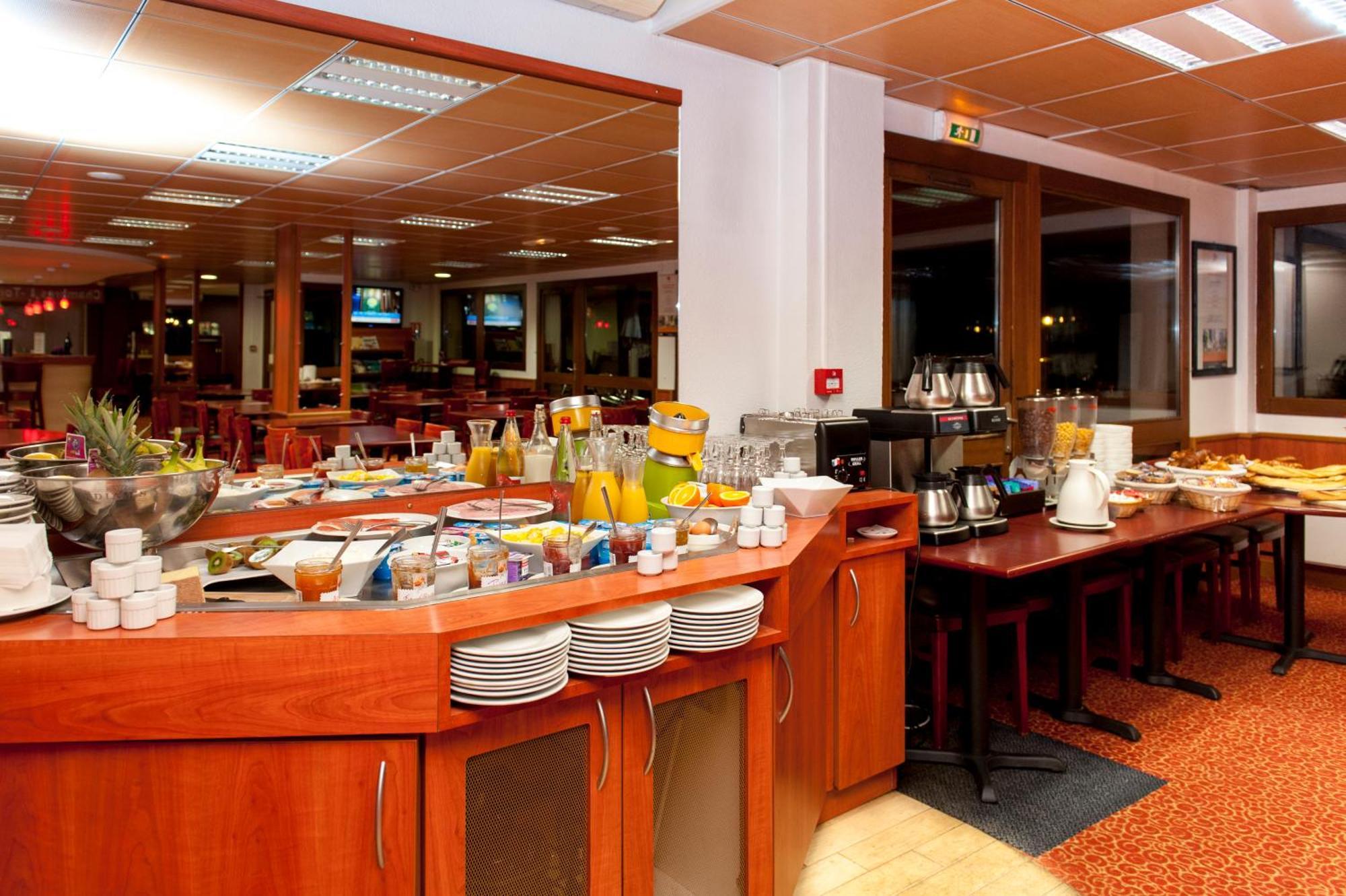 Brit Hotel Agen - L'Aquitaine Le Passage  Dış mekan fotoğraf