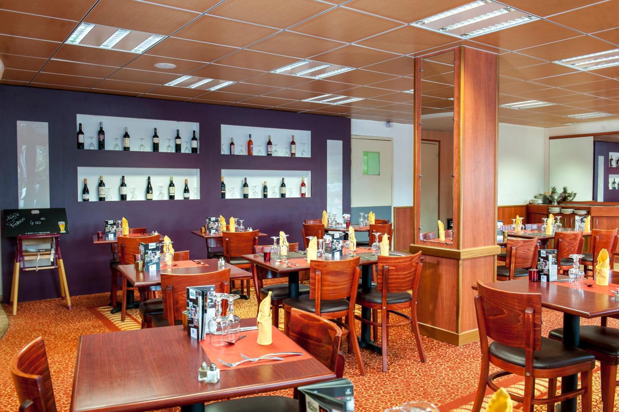 Brit Hotel Agen - L'Aquitaine Le Passage  Dış mekan fotoğraf